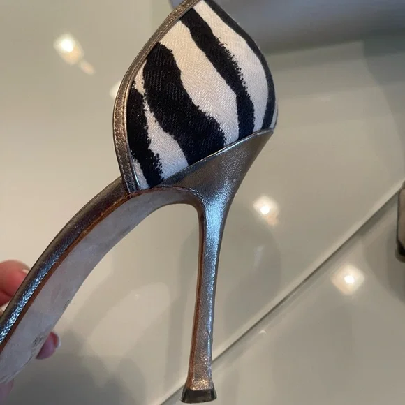 Zebra print Manolo Blahnik heels - Picture 7 of 16
